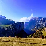 Casa Pirinea Ordesa * Belsierre